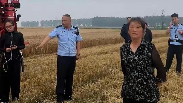 范赫克：世界杯首秀是巨大荣誉，很遗憾错失胜利但必须继续前进