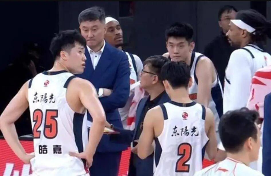 阿斯：杜兰将转会至加拉塔萨雷，加盟前他需签约纪律约束条款