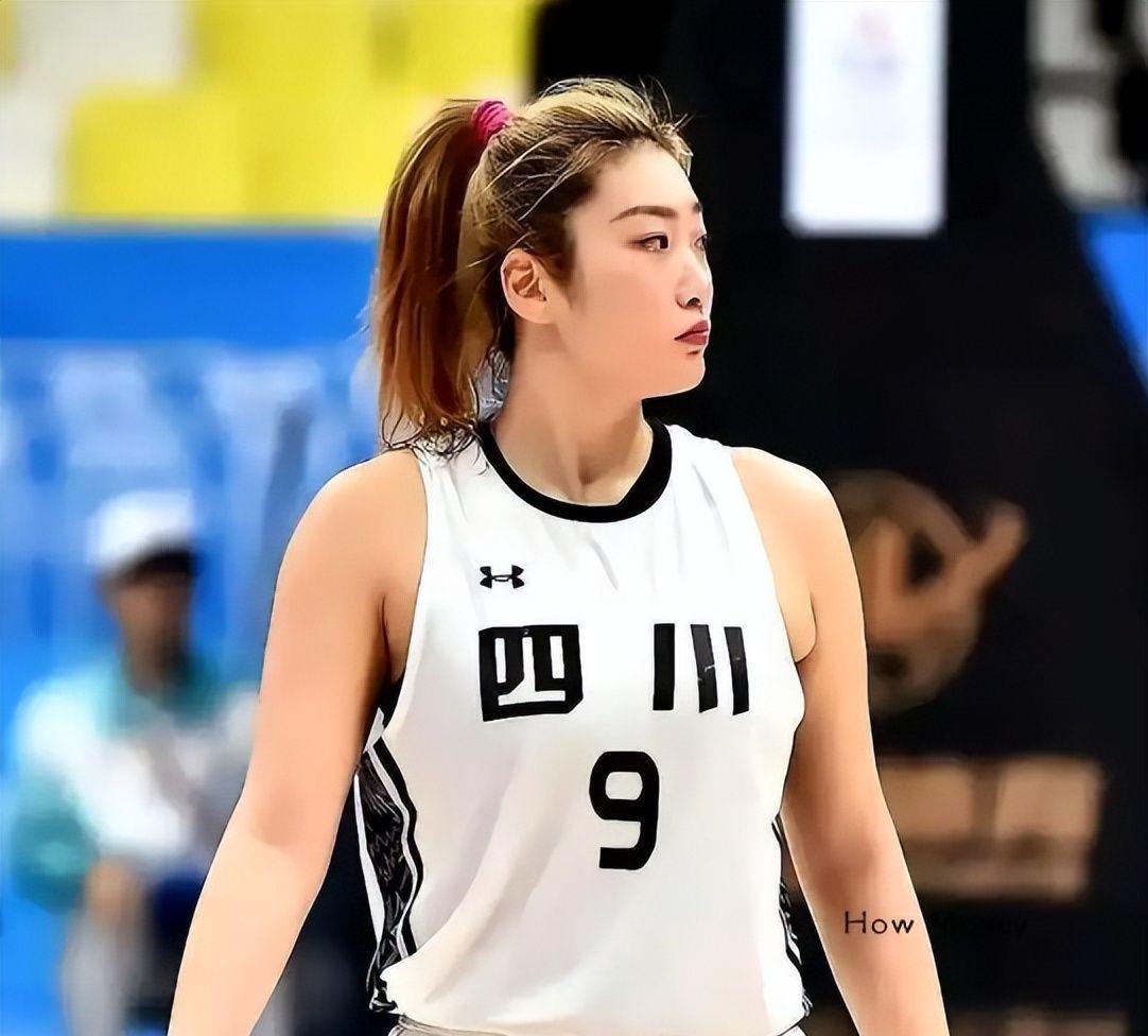 布朗克斯老炮带女儿观战，一句话道破比赛真相