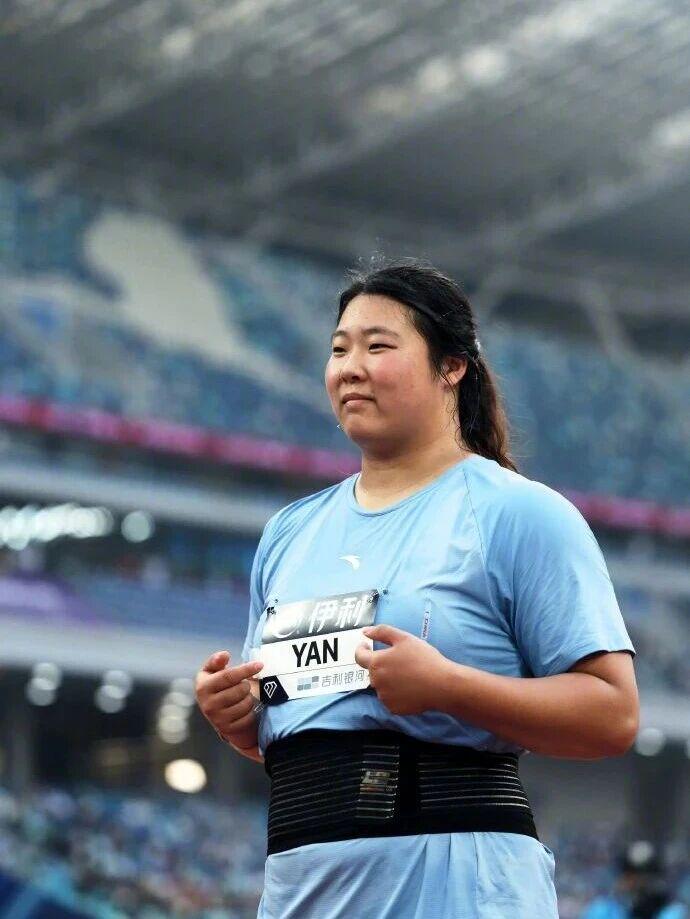 卧槽！詹姆斯跟湖人的矛盾，2021年就发生了...