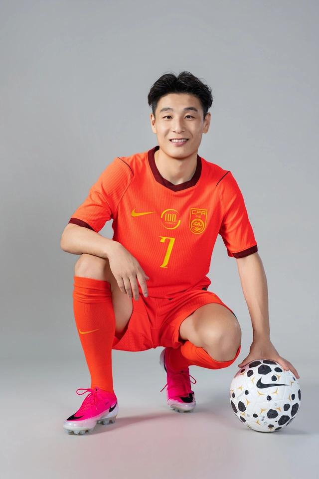 扎堆离队！湖人三名核心轮换将跳出合同，今夏同时试水自由市场