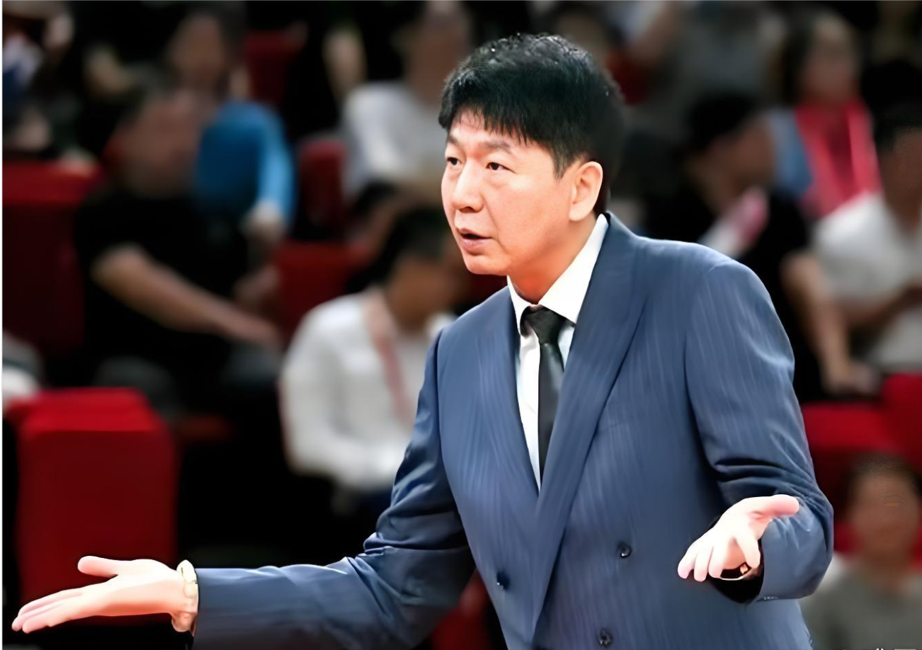 伊戈达拉回应詹皇世纪大帽:要不是我背部有伤,我就直接暴扣了!
