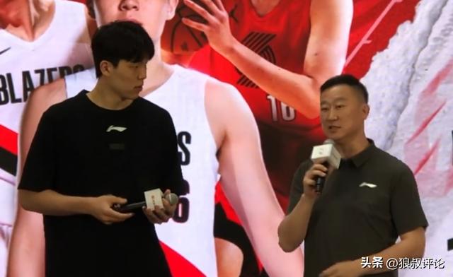 ESPN记者：湖人队内部人士暗示詹姆斯父子可能一起转投新球队