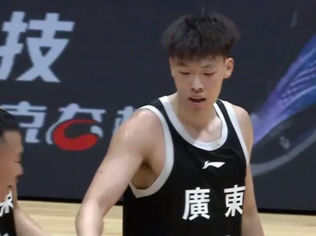瓦塞尔：每个人的心态都是“不会去想本能做什么，本该发生什么”