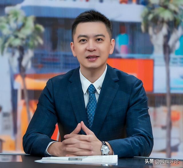 总冠军奖杯就位 尼克斯G5冲冠